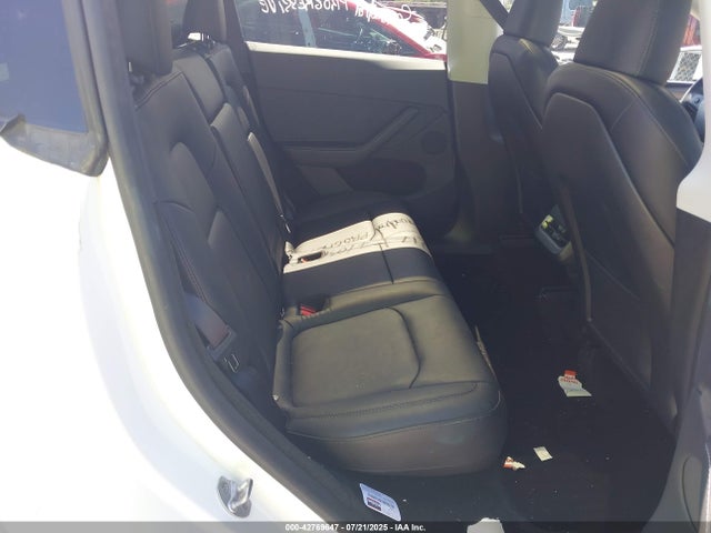 2023 TESLA MODEL Y 7SAYGDEE1PA160197 Photo 7
