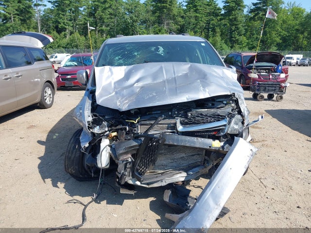 Dodge 2017 2017 2C4RDGCG4HR709836 Image 13
