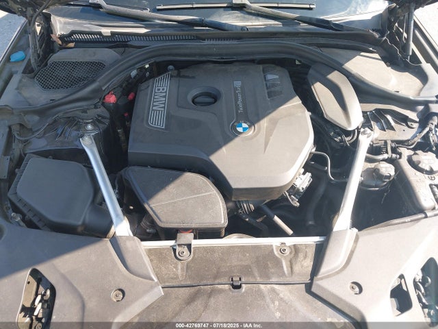 WBAJA5C51KBX86756 BMW 530I