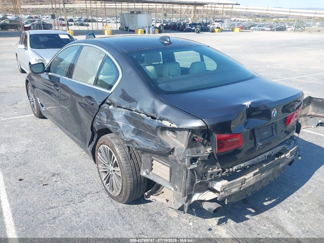 WBAJA5C51KBX86756 BMW 530I