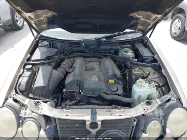 2000 MERCEDES-BENZ E 320 WDBJF82J9YX041431 Photo 9