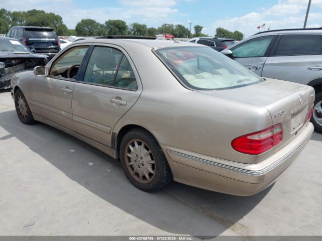 2000 MERCEDES-BENZ E 320 WDBJF82J9YX041431 Photo 2