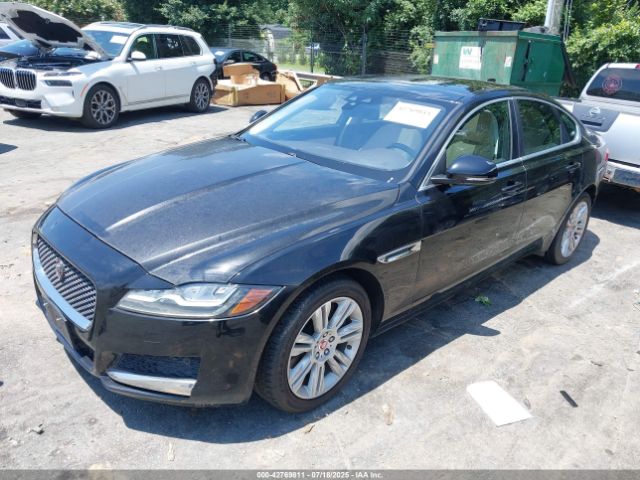 2017 JAGUAR XF SAJBD4BV5HCY29106 Photo 1