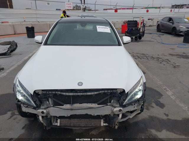 Mercedes-Benz C-Class 2015 55SWF4KB2FU092977 Image 13