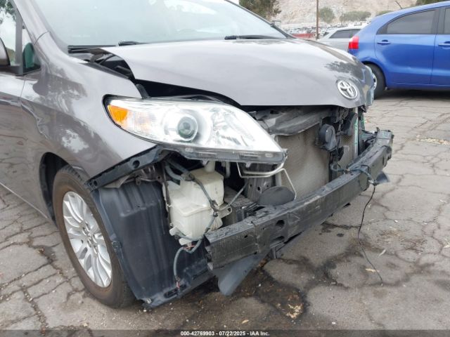 2016 TOYOTA SIENNA 5TDYK3DC1GS762425 Photo 5