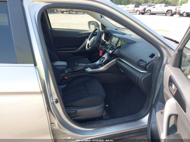 2023 MITSUBISHI ECLIPSE CROSS JA4ATUAA6PZ002667 Photo 4