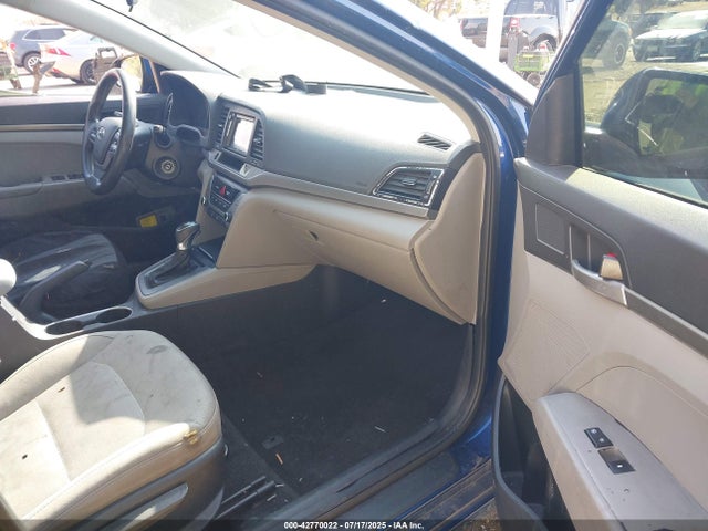 Hyundai 2017 2017 5NPD74LFXHH197150 Image 5