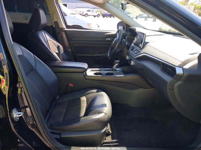 Nissan 2019 2019 1N4BL4CVXKN306522 Image 5