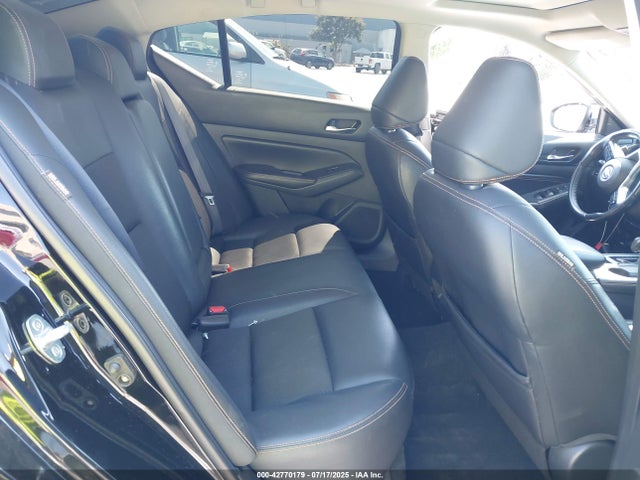 Nissan 2019 2019 1N4BL4CVXKN306522 Image 8
