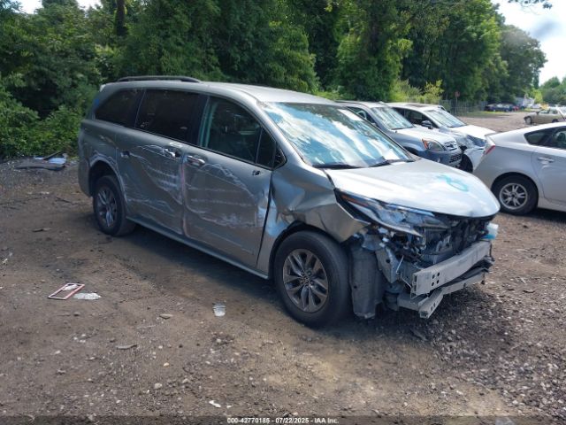 2021 TOYOTA SIENNA 5TDKRKEC6MS065404 Photo 5