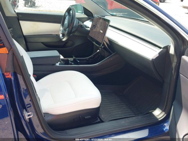 2019 TESLA MODEL 3 5YJ3E1EA5KF332414 Photo 7