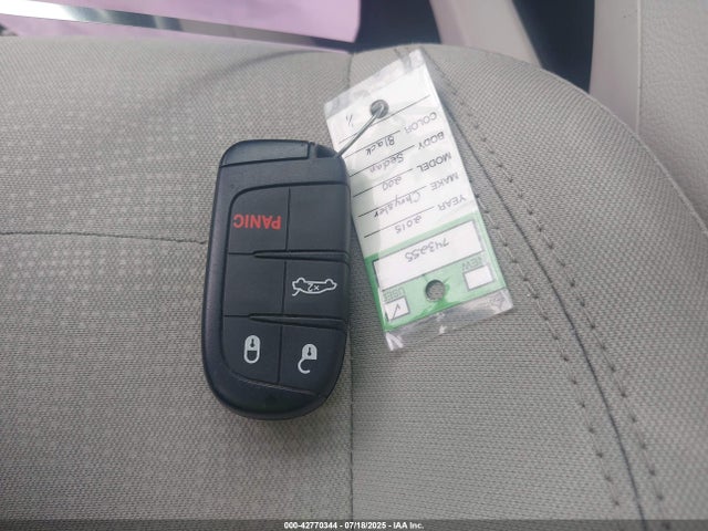 Chrysler 200 2015 1C3CCCAB1FN743255 Image 11