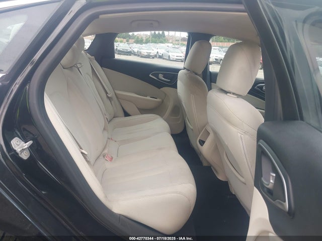 Chrysler 200 2015 1C3CCCAB1FN743255 Image 8