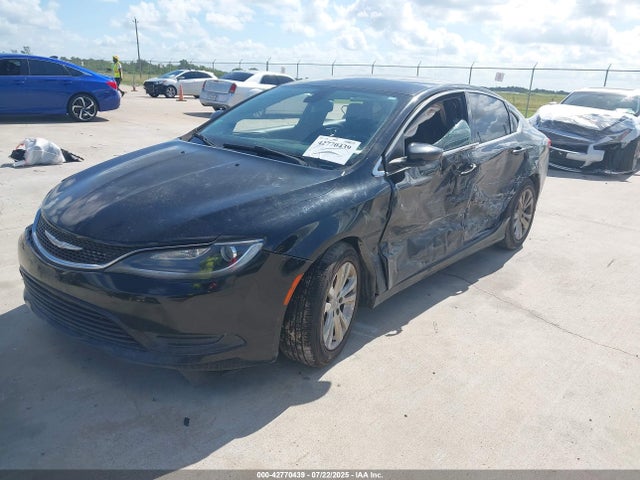 1C3CCCFB8GN182224 Chrysler 2016