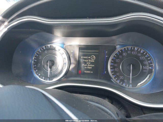 1C3CCCFB8GN182224 Chrysler 2016