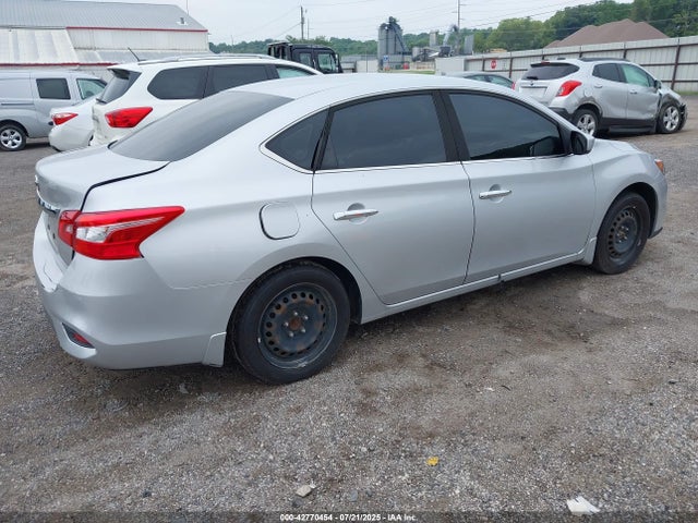 Nissan Sentra 2017 3N1AB7AP6HY331124 Image 4