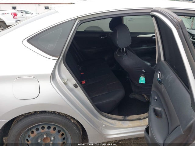 Nissan Sentra 2017 3N1AB7AP6HY331124 Image 8