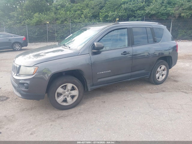 Jeep Compass 2014 1C4NJCBA4ED796908 Image 2