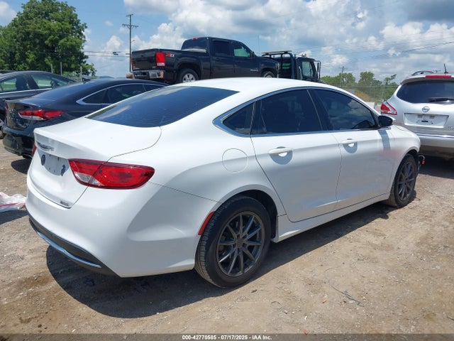 Chrysler 2016 2016 1C3CCCAB7GN145222 Image 4