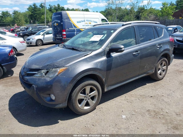 Toyota 2ar-fe 2015 JTMRFREV9FJ039204 Image 2