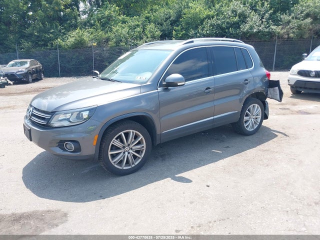 WVGBV7AX0GW602284 Volkswagen 2016
