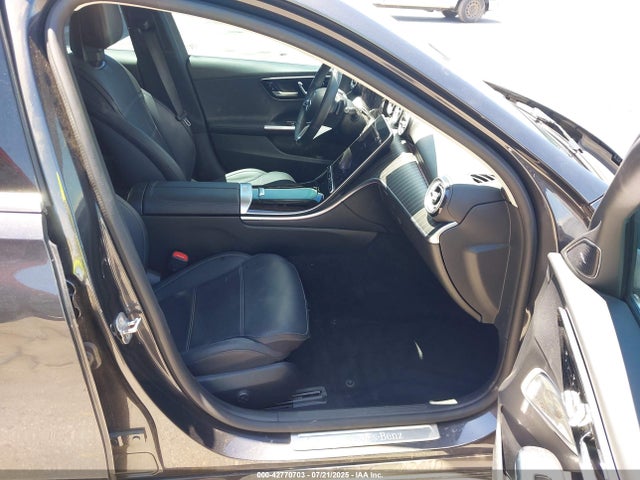W1KAF4GB1PR135873 Mercedes-Benz m254