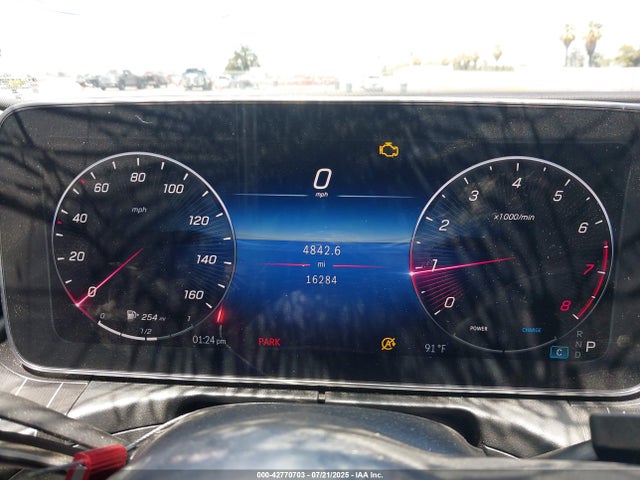 W1KAF4GB1PR135873 Mercedes-Benz m254