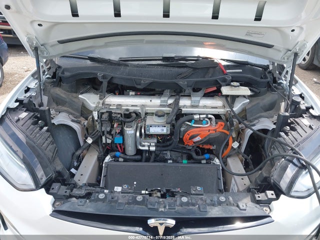 Продажа на аукционе авто 2022 Tesla Model X Plaid Tri Motor All-wheel Drive, vin: 7SAXCBE69NF356232, номер лота: 42770714