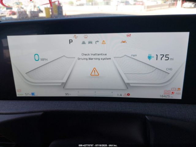 2023 KIA EV6 KNDC34LA8P5608975 Photo 6
