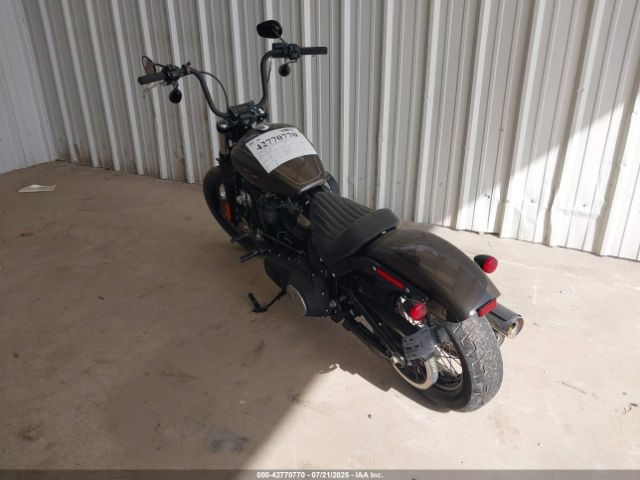 2020 HARLEY-DAVIDSON FXBB 1HD1YJJ14LB074930 Photo 2