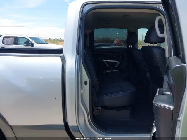 Nissan 2016 2016 1N6BA1F43GN516708 Image 8