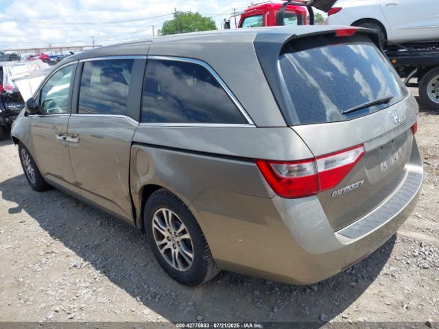 2011 HONDA ODYSSEY 5FNRL5H41BB053796 Photo 2