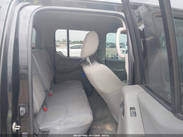 1N6DD0ER1HN714535 Nissan 2017
