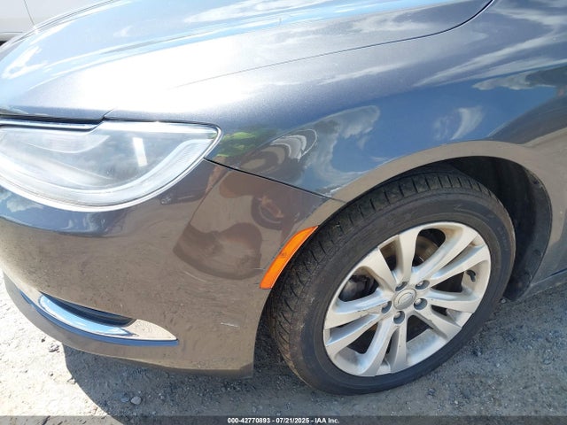 1C3CCCAB9FN724808 Chrysler 2015