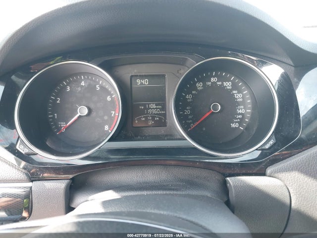 3VWL07AJ5GM237505 Volkswagen Jetta