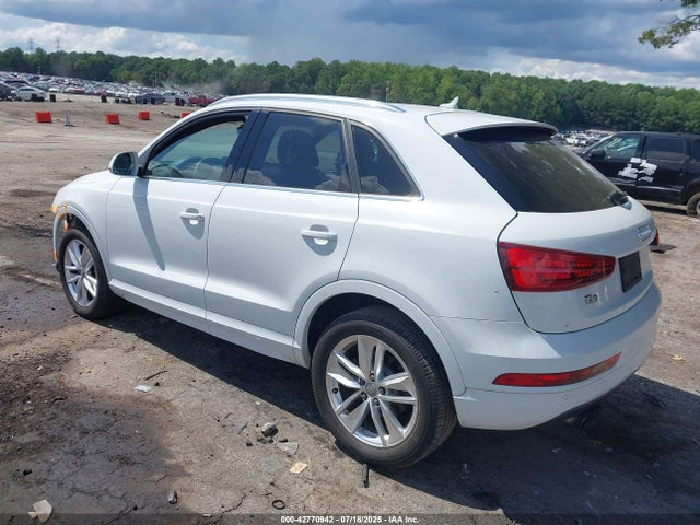 2016 AUDI Q3 WA1BFCFS9GR002802 Photo 2