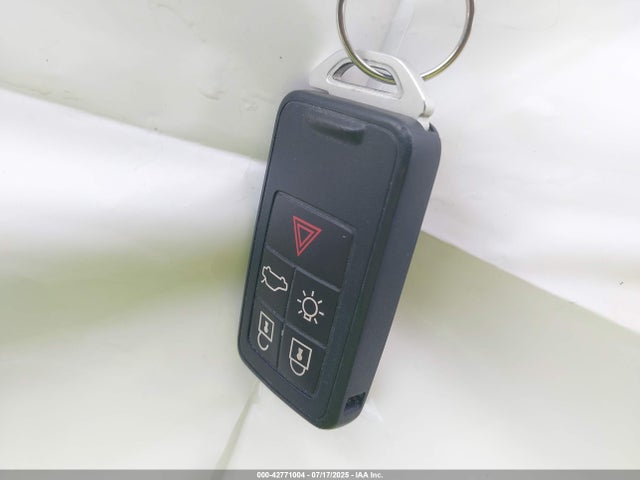 Aukcja sprzedaży 2015 Volvo S60 T5 Premier, vin: YV140MFK4F2337702, numer aukcji: 42771004