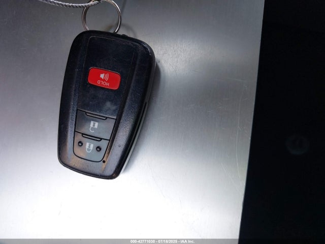 2T3W1RFV4LW097198 Toyota a25a-fks