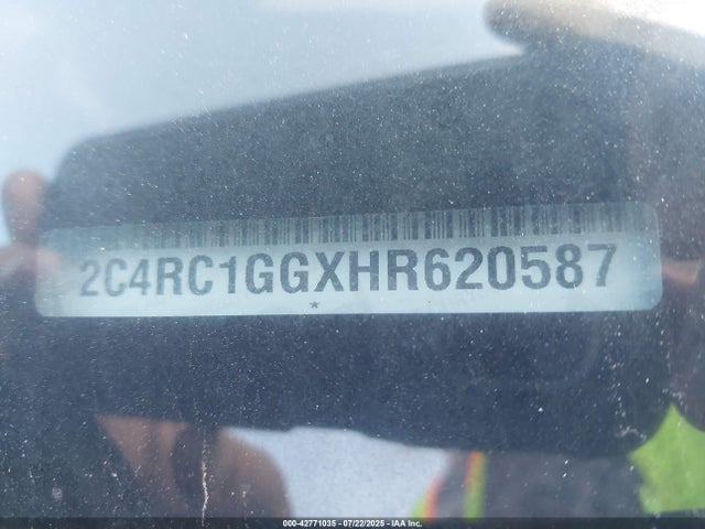 Chrysler Pacifica 2017 2C4RC1GGXHR620587 Image 9