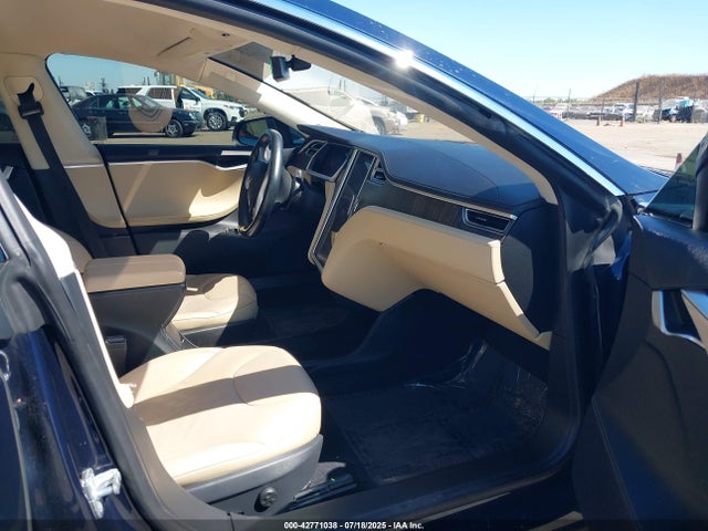 2013 TESLA MODEL S 5YJSA1CN9DFP28068 Photo 4