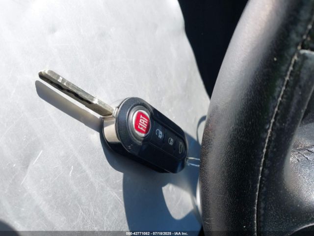 2016 FIAT 500L ZFBCFADH6GZ037547 Photo 10