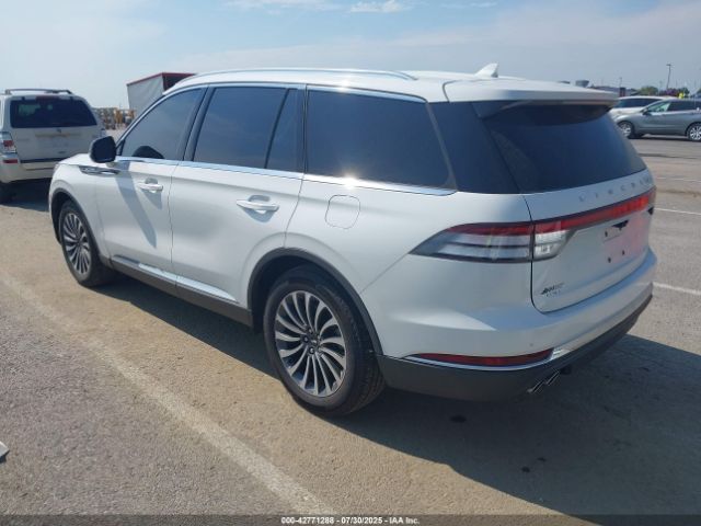 2020 LINCOLN AVIATOR 5LM5J7WC6LGL22286 Photo 2