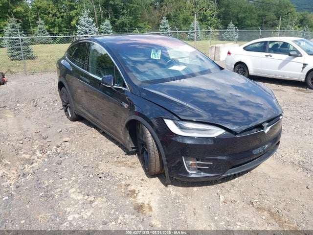 2016 TESLA MODEL X 5YJXCBE27GF010855 Photo 0