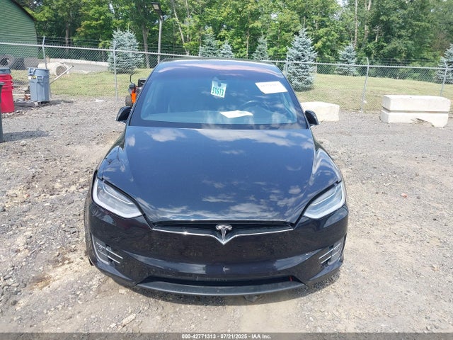 5YJXCBE27GF010855 Tesla 2016