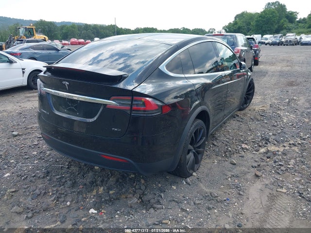 2016 TESLA MODEL X 5YJXCBE27GF010855 Photo 3