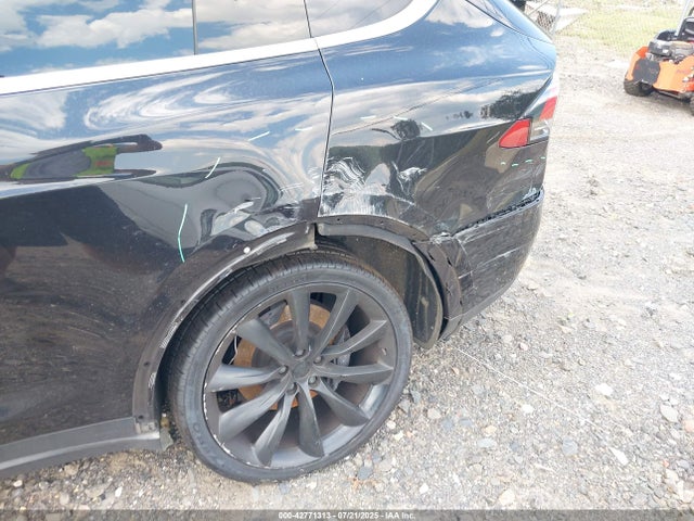 2016 TESLA MODEL X 5YJXCBE27GF010855 Photo 5