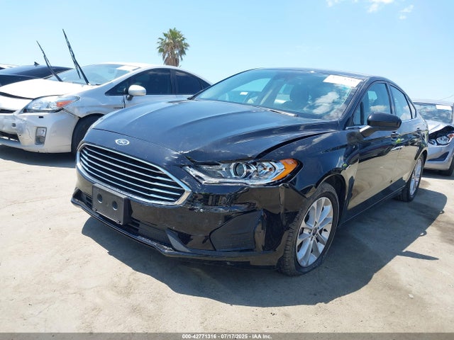 Ford Fusion 2019 3FA6P0HD8KR174064 Image 2