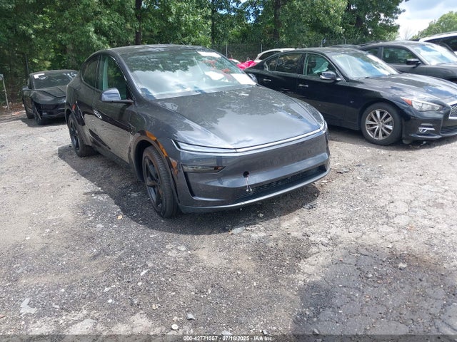 2026 TESLA MODEL Y 7SAYGDEE7TA385847 Photo 0