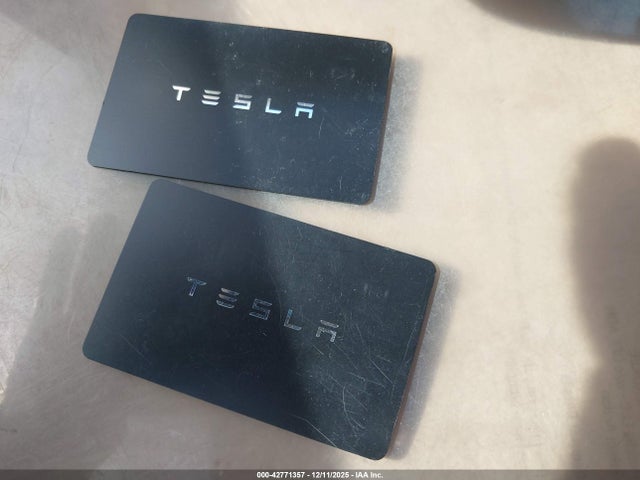 2026 TESLA MODEL Y 7SAYGDEE7TA385847 Photo 10