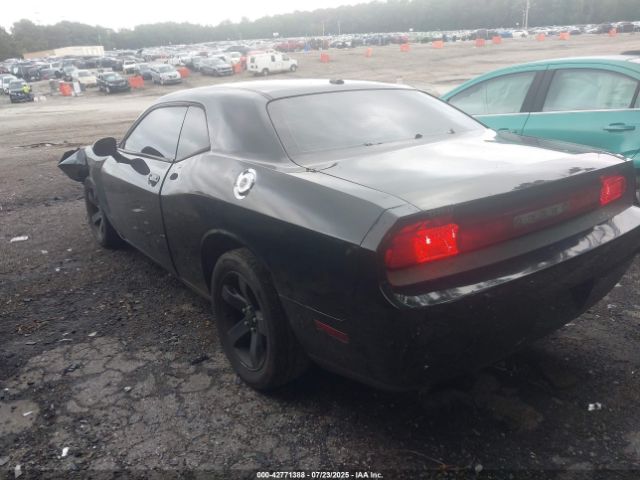 2014 DODGE CHALLENGER 2C3CDYAG4EH247749 Photo 2
